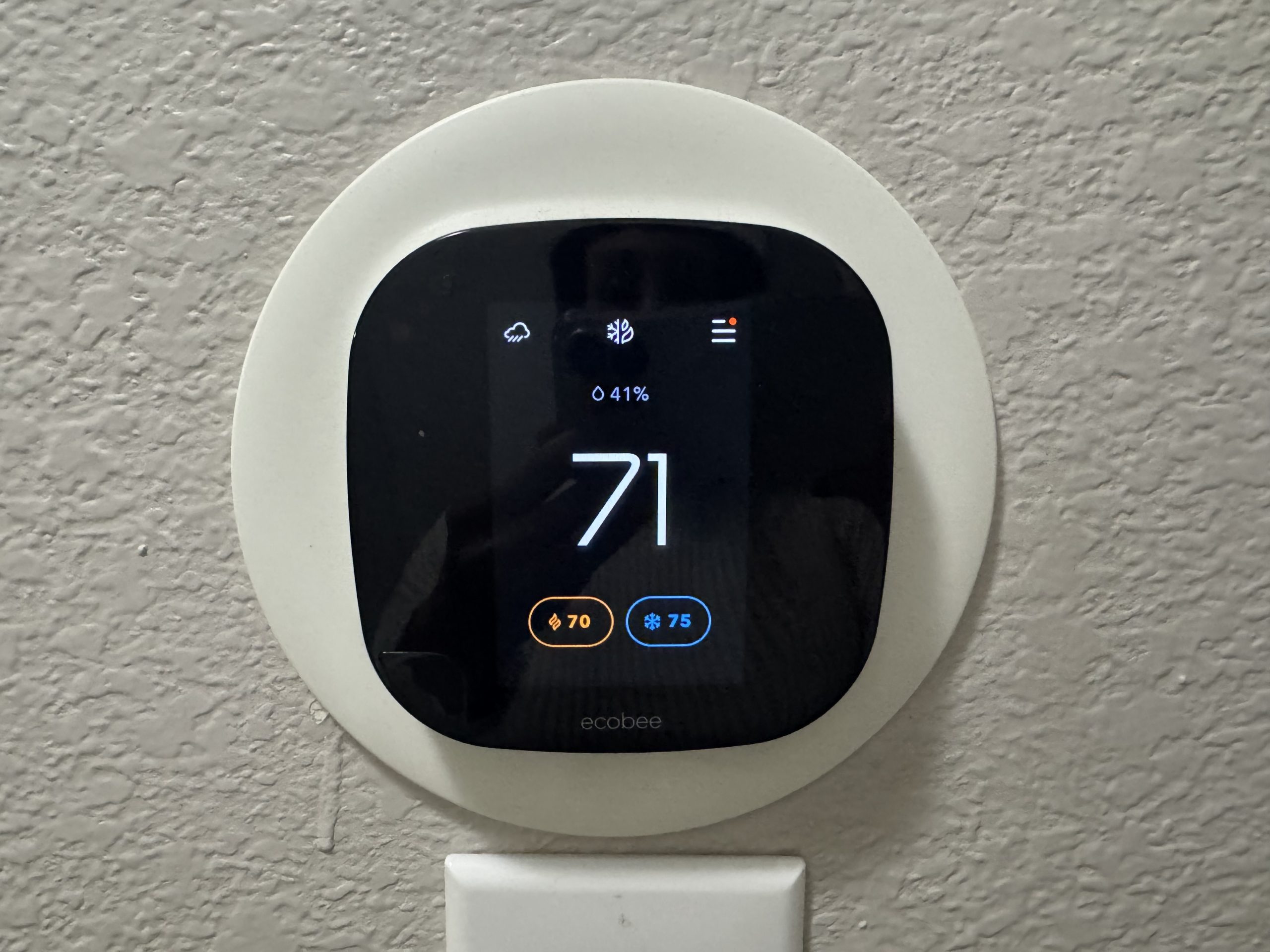 set thermostat before a freeze