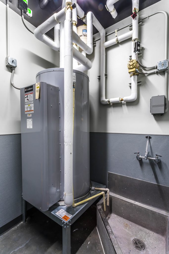 tank water heater