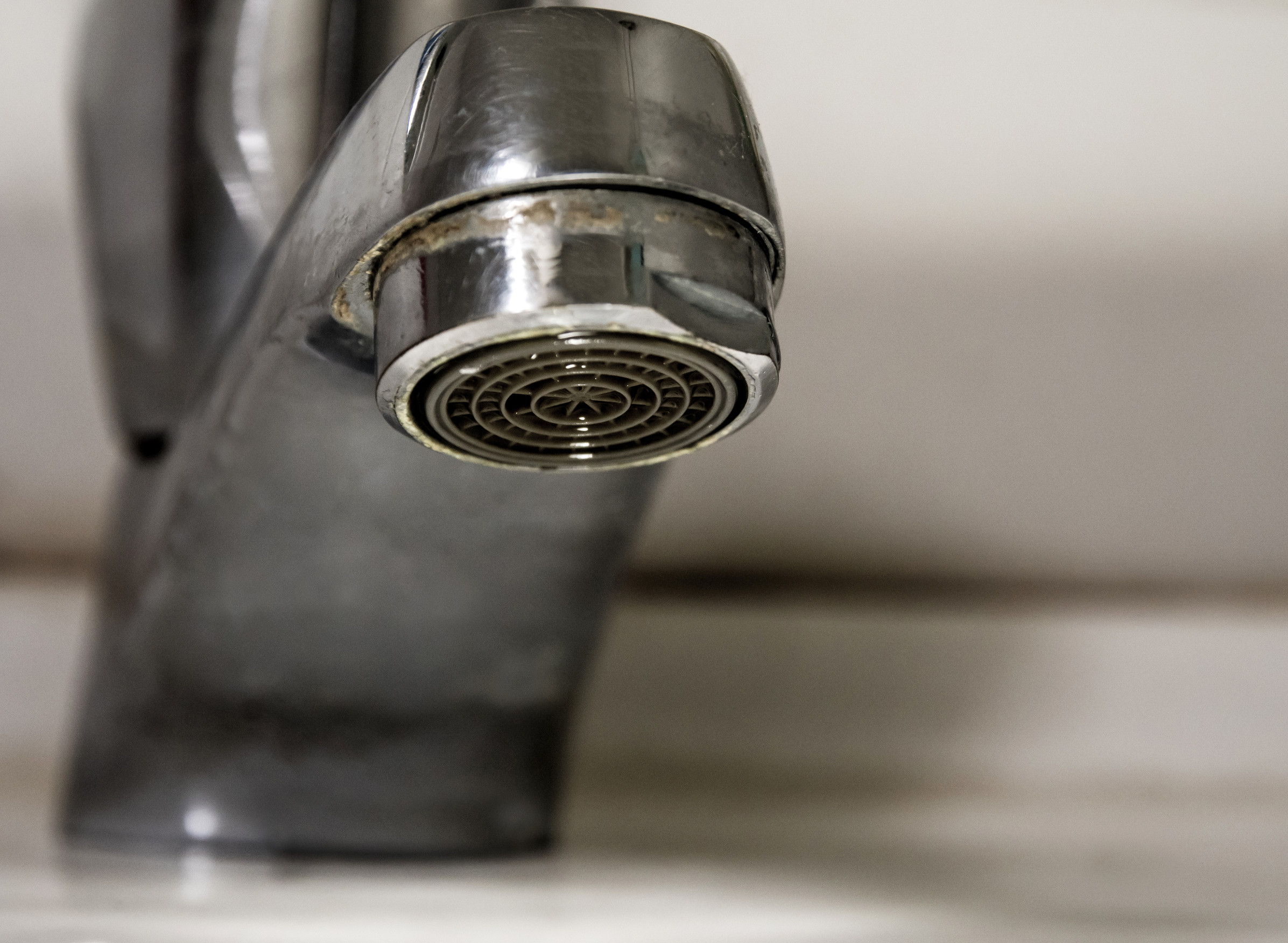 replace bathroom faucet cartridge