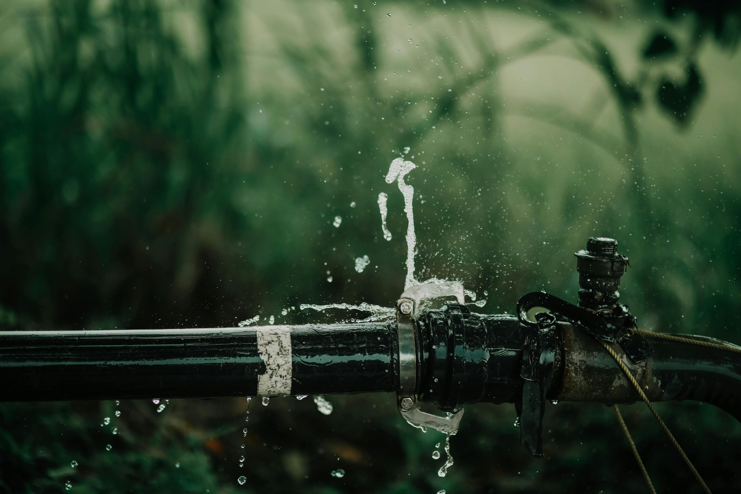 leaky outdoor pipe
