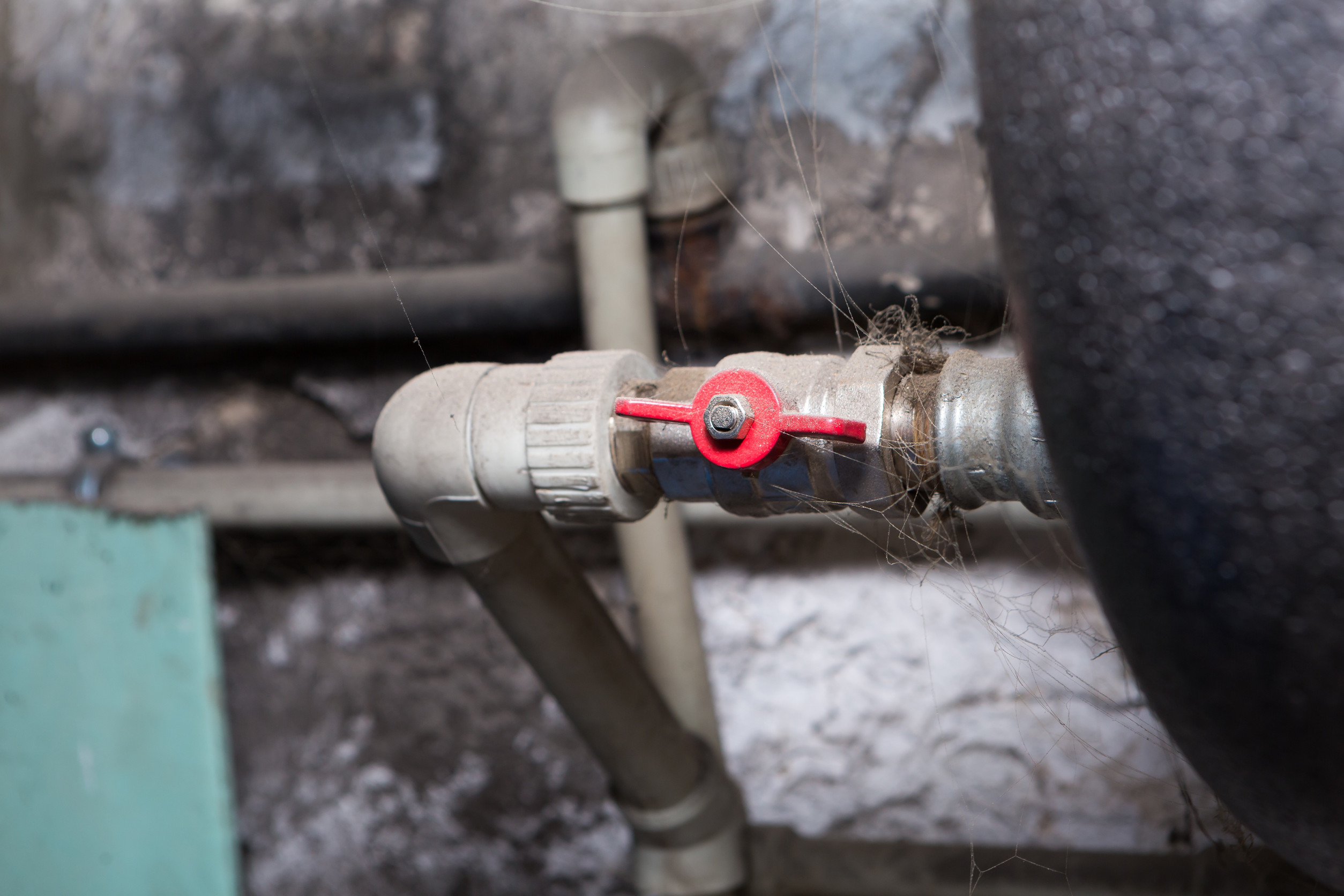 How to Tell If There Is a Gas Leak in Your Home