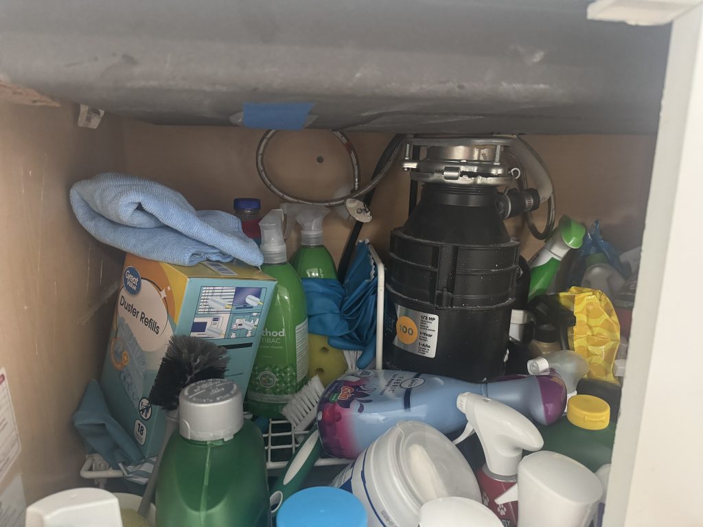 how to fix garbage disposal humming