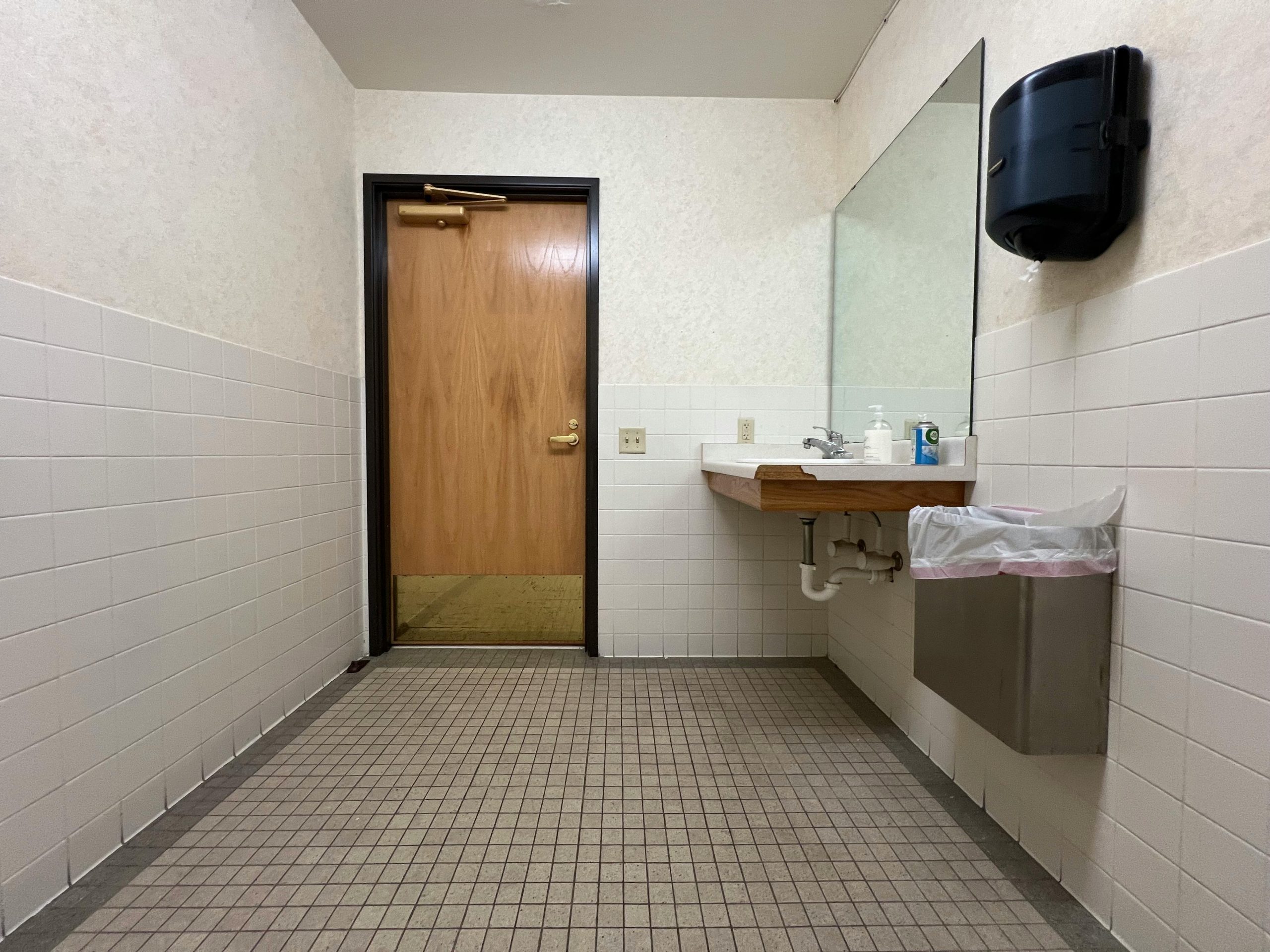 p-trap pipe commercial bathroom